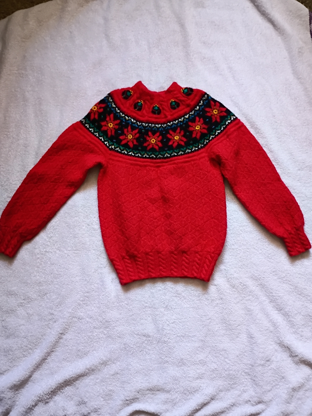 Dale of Norway 100% New Wool Red Floral Yoke Sweater - Women's